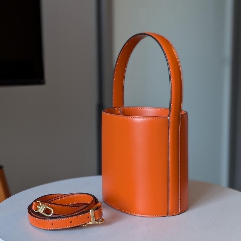 STAUD Vibrant Orange Shoulder Bag - Picture 2 of 5